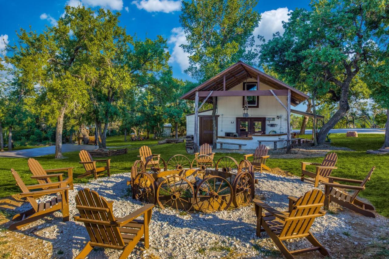 Rest Yourself River Ranch Mineral Wells Екстериор снимка